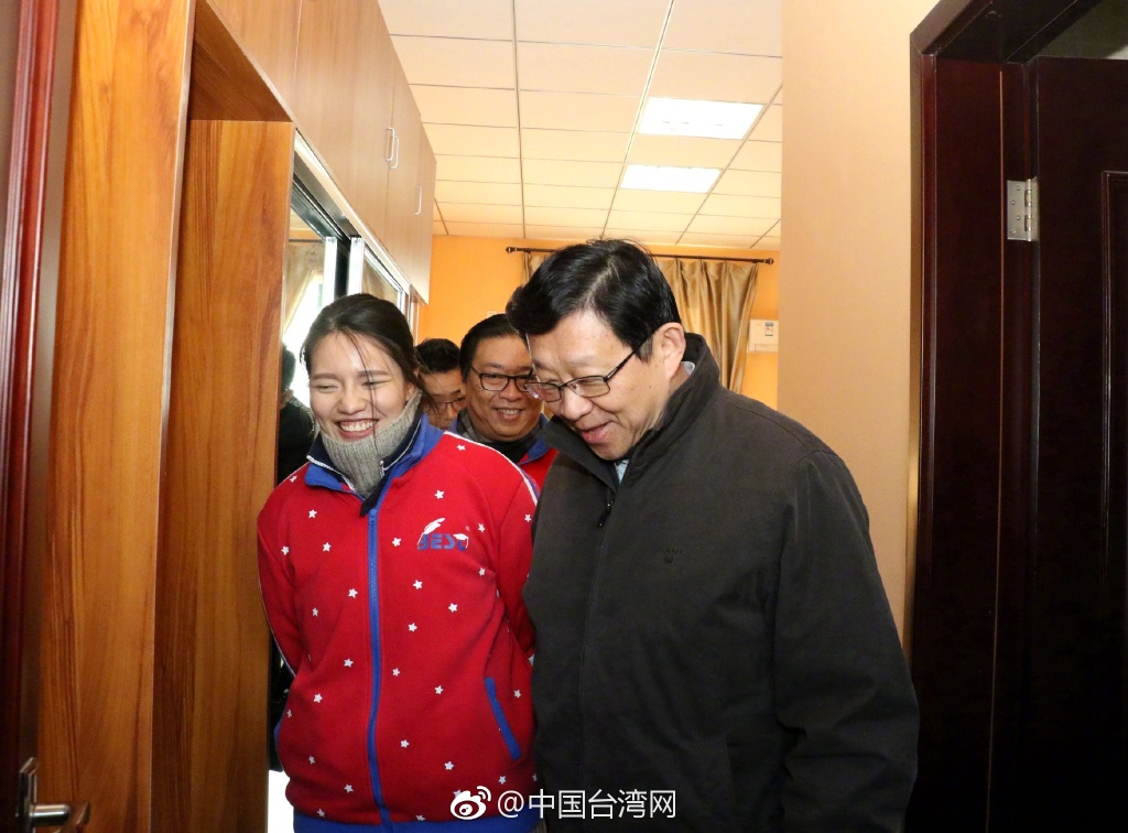 ���f(xi��)��(hu��)��(hu��)�L(zh��ng)ꐵ�����L�_(t��i)�Y�����C(j��)��(g��u) ����ο���_(t��i)���̎�����Մ����