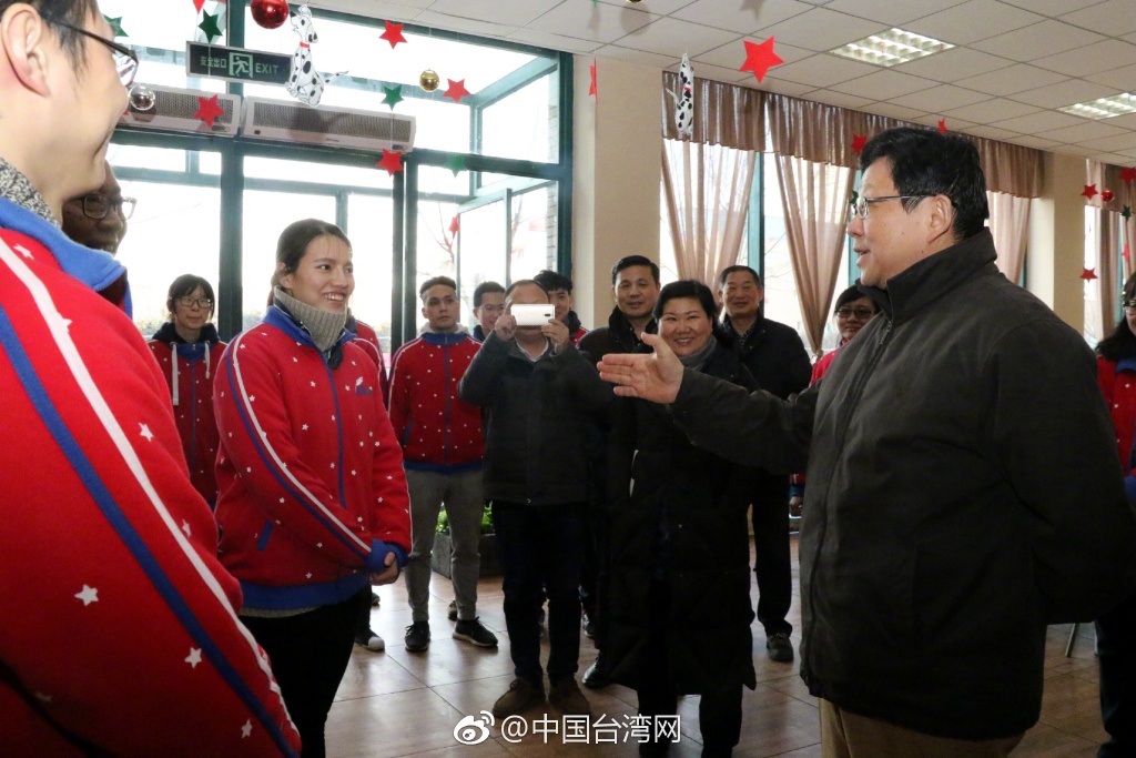 ���f(xi��)��(hu��)��(hu��)�L(zh��ng)ꐵ�����L�_(t��i)�Y�����C(j��)��(g��u) ����ο���_(t��i)���̎�����Մ����