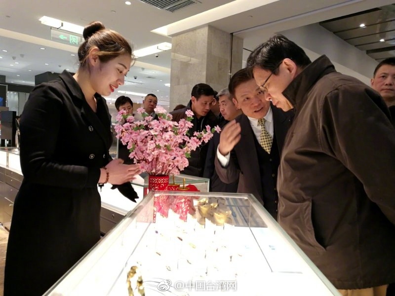 ���f(xi��)�����Lꐵ�㑸����ݵ���˹���l(w��i)���{(di��o)��ο��