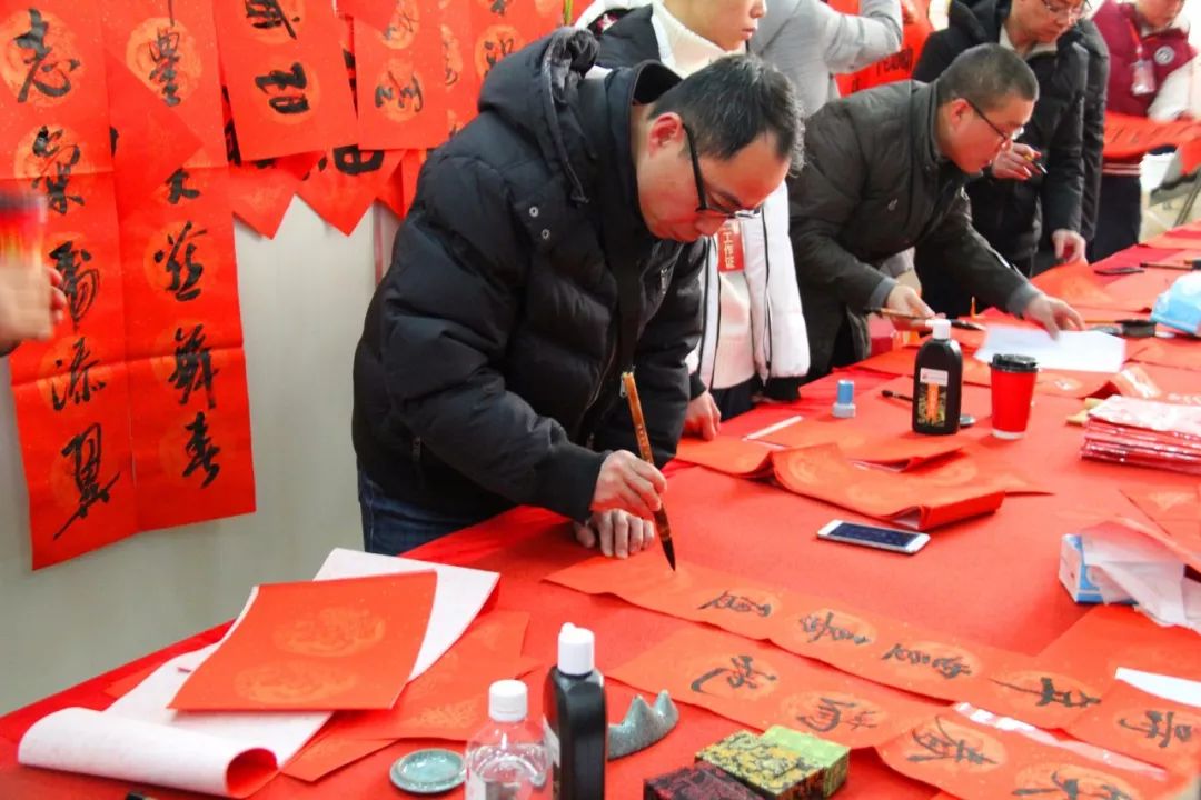 “一衣帶水難卻情·同舟共渡圓新春” ——浙江玉環(huán)舉行“送臺灣同胞回家過大年”活動 “一衣帶水難卻情·同舟共渡圓新春” ——浙江玉環(huán)舉行“送臺灣同胞回家過大年”活動