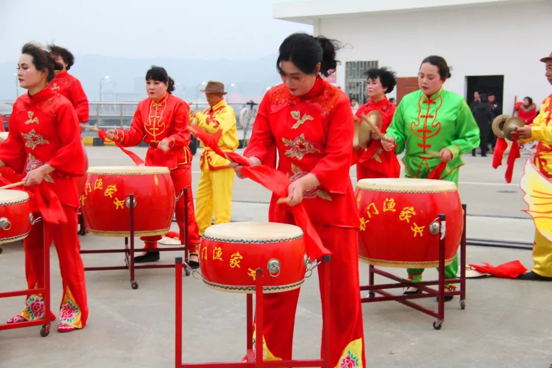 “一衣帶水難卻情·同舟共渡圓新春” ——浙江玉環(huán)舉行“送臺灣同胞回家過大年”活動 “一衣帶水難卻情·同舟共渡圓新春” ——浙江玉環(huán)舉行“送臺灣同胞回家過大年”活動