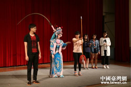 2016��5��6��������о���ˇ�g(sh��)У�@�н������L�F���_�����ϴ�W(xu��)�����ݳ�