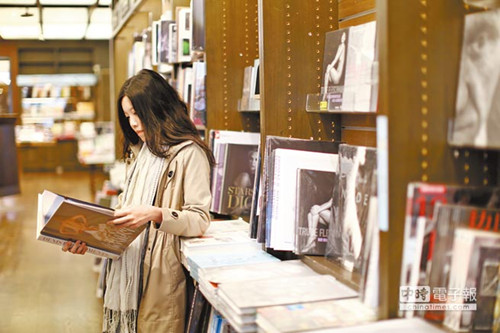 �_ý����(li��n)24С�r(sh��)���꣺�\Ʒ��(j��ng)�(y��n)�o����(f��)��