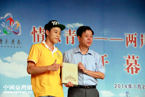 �_��������W(xu��)��������ͬ�W(xu��)�ɹ���������ȫ�����y���},�@ٛ���v����Ʒ