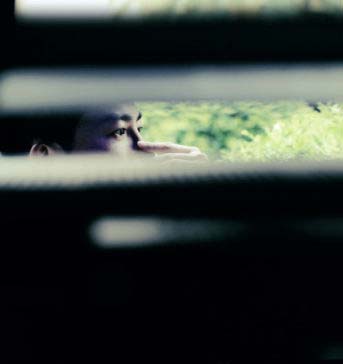 蘇有朋導(dǎo)演《左耳》開機 饒雪漫親拍海報 蘇有朋導(dǎo)演《左耳》開機 饒雪漫親拍海報