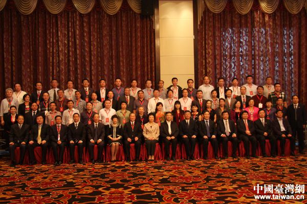 ������ӑ��(hu��)ȫ�w�c��(hu��)�ɆT��Ӱ���