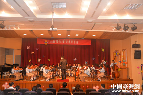 �V������������W��ˇ�g(sh��)�F���_����