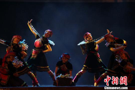 兩岸青年舞動(dòng)臺(tái)灣校園 兩岸青年舞動(dòng)臺(tái)灣校園