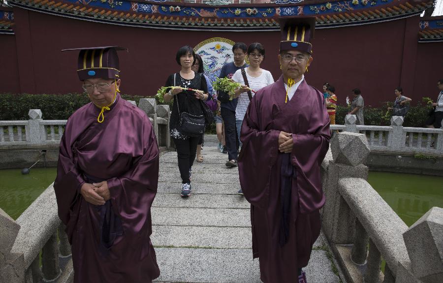 ��XHDW����1���_���п׏R�e�С��ǿƼ��ڡ��������������