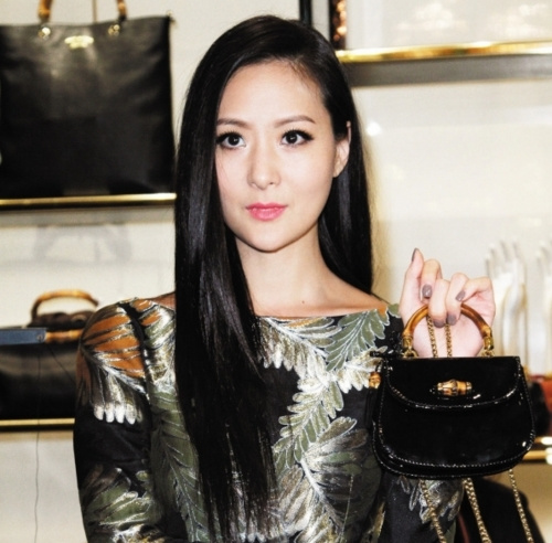 高中就擁竹節(jié)包孫蕓蕓力挺GUCCI微風(fēng)店