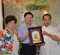 �_�����̿����M�F(tu��n)���������L