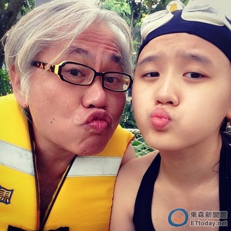 臺灣差40歲“爺孫戀”或修成正果(圖)