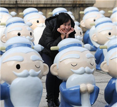 Q����������_��