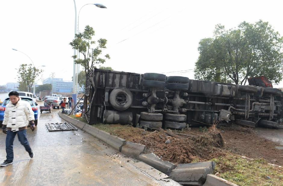 ·����؛܇��(c��)��؛���ۃr�u�f��ɰ����