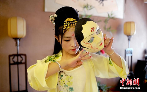 ����Ϧ��(ji��)�����ܷQ�������˹�(ji��)�����W(xu��)�ߣ��񱊽Ӽ{����