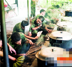 �V�|900���ЌW(xu��)�����l(xi��ng)�W(xu��)�r(n��ng):���Sʩ����ģ�И�