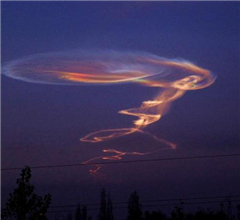 �M�D���½��F(xi��n)�������� ���ƺ���򷴌�(d��o)ԇ�