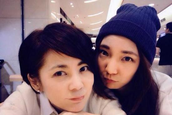 �������cŮ��