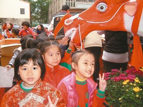 ��������m�e�С���ţ�c(di��n)�����xʽ800��մϲ��