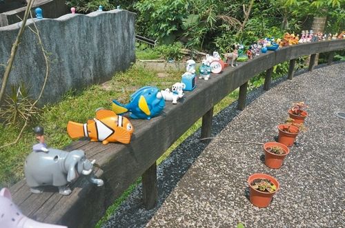 Ů�ӌ�����500������ȫ���M(j��n)С�W(xu��)·�˼��v������