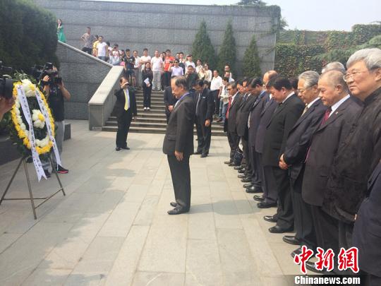 ������Ľ���ʅ��L�F(tu��n)�����yͬ���I(xi��n)��Ȧ��ȫ�w�C��Ĭ������ȡ��z