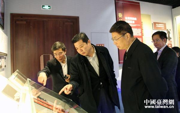 ��ί��ί�������ȅ��^�_(t��i)��ͬ������ʷ��(sh��)��(zhu��n)�}չ