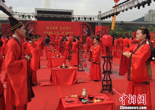 ���Ժ��{�ɰ�����ʮһ�������ڏB�T�e�м��w�h����Y����ꐐ� �z