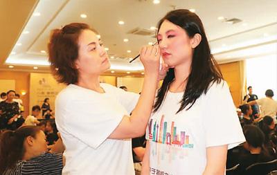 �D�龩���ώ����_�����껯�y���w�����z