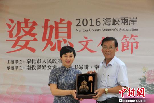 ��Ͷ�h�h�L������(��)���ӻ�ӣ��Q������Ļ���P���ǌ��ݴ�ȵĺ͘��Ļ����ɷ�l(f��)�����k��ϱ�Ļ���(ji��)�؄e�������x������½� �z