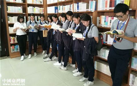 ���܂��y(t��ng)�Ļ����� �w�������ɫ�L�顪��2018�������_����W�����A�Ļ������I���ӛ