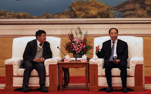 ����ʡ�˴�ί��(hu��)������������(hu��)Ҋ(ji��n)��(gu��)���h�г�ί��pȫһ��