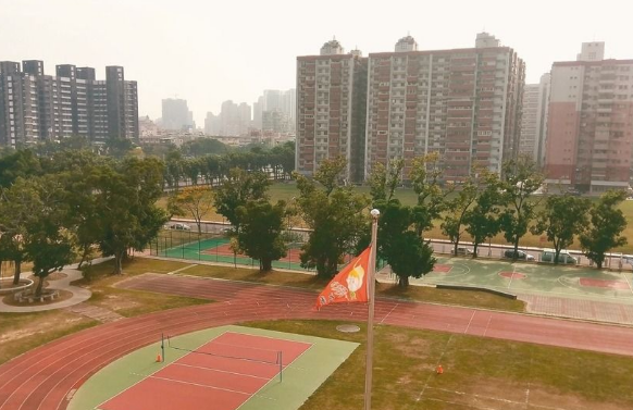 高雄空氣污染愈演愈烈 臺當(dāng)局主管官員出新招:全臺省電 高雄空氣污染愈演愈烈 臺當(dāng)局主管官員出新招:全臺省電