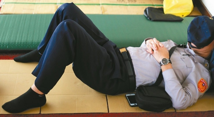 �������u��(n��i)ꐿ����� ����Ӱ�40С�r�œQ1֧�Ϊ�