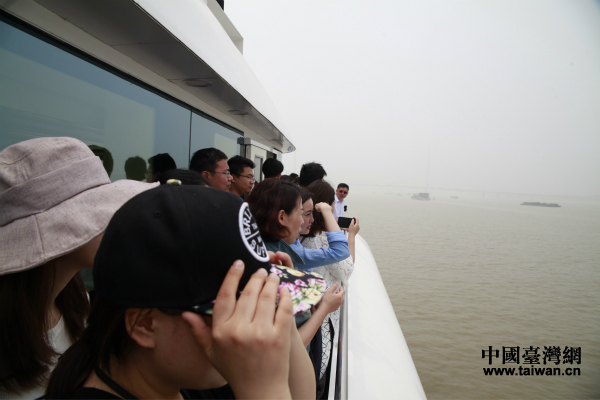 �c��(hu��)���e�˴������Ͼ����L(zh��ng)���ؾ����B(t��i)���o(h��)��r�ͽ���ʡ��(j��)��Ȼ���o(h��)�^(q��)�����Ї�(gu��)�_(t��i)���W(w��ng) ���Δz��