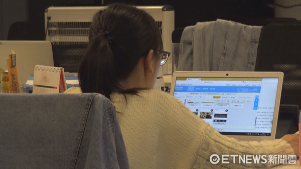 6���_(t��i)�����������(hu��)����(d��ng)��(zh��ng)ȡ�Ӱ��M(f��i)���a(b��)��