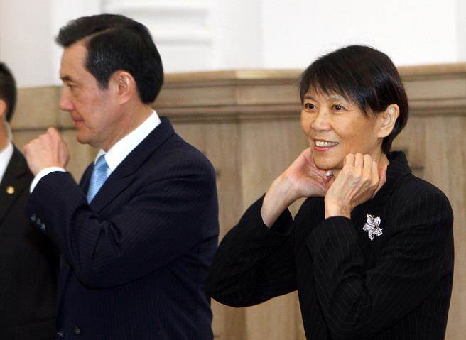 �{(l��n)�I���ӹ��������x�_�����L �RӢ��:���B�ᶼ������