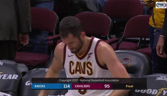 騎士新賽季連番“送溫暖” 詹皇里程碑之夜又變“里程悲” 騎士新賽季連番“送溫暖” 詹皇里程碑之夜又變“里程悲”