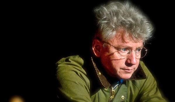 導(dǎo)演柯文思 導(dǎo)演柯文思