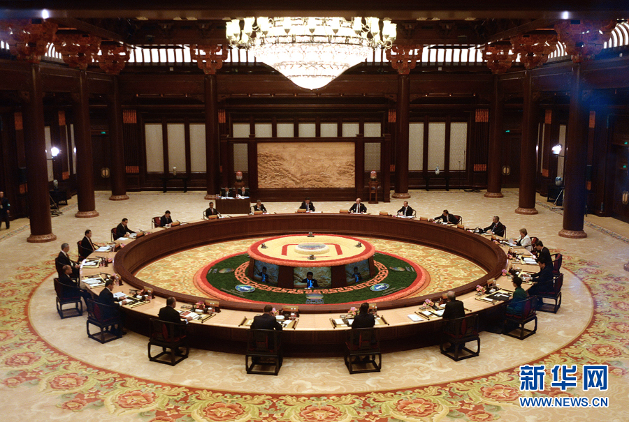 ��̫��(j��ng)�ϽM���ڶ�ʮ�����I(l��ng)���˷���ʽ���h�ڱ����e��