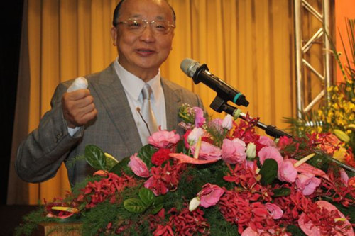 �_�����L��־��(qi��ng)��Ĵָ��܇�T�A����ʹ�s��