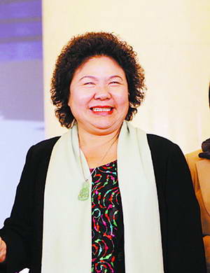 高雄市長陳菊:民進(jìn)黨世代交替是自然成形的 高雄市長陳菊:民進(jìn)黨世代交替是自然成形的