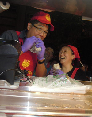 �B���ĬF(xi��n)���H�����������߀����ҧ��һ��