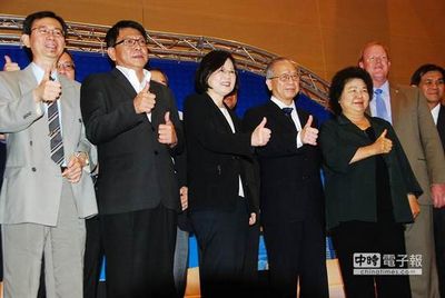 縣市合并統(tǒng)籌款不增反減陳菊:感覺受騙(圖) 縣市合并統(tǒng)籌款不增反減陳菊:感覺受騙(圖)