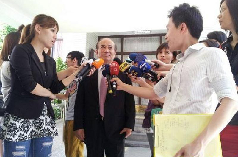 ����Ժ�L(zh��ng)������ƽ�h������26������10�r(sh��)����Ժ�������������Ԅ��V