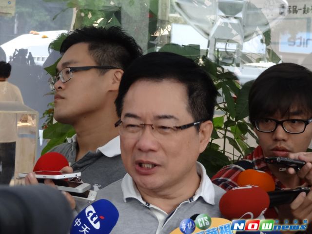 �B����ꇠI(y��ng)��(j��ng)�x�����²���Ԫ�����_(t��i)ý�D��