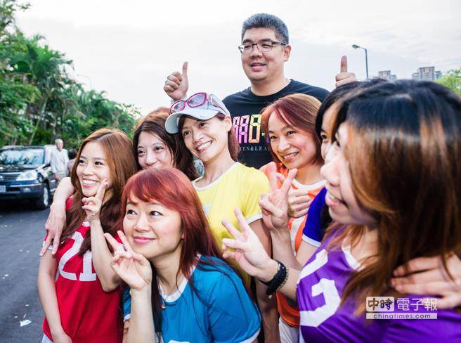 決戰(zhàn)臺(tái)北 馬英九29日陪連勝文掃街拜票 決戰(zhàn)臺(tái)北 馬英九29日陪連勝文掃街拜票