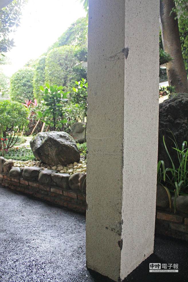 馬英九宜蘭跑行程 隨扈擔(dān)心跟不上急轉(zhuǎn)彎撞掉車門 馬英九宜蘭跑行程 隨扈擔(dān)心跟不上急轉(zhuǎn)彎撞掉車門