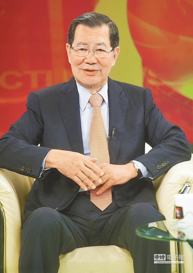 蕭萬長憂心臺灣經(jīng)濟:原地不動苦日子會更久(圖) 蕭萬長憂心臺灣經(jīng)濟:原地不動苦日子會更久(圖)