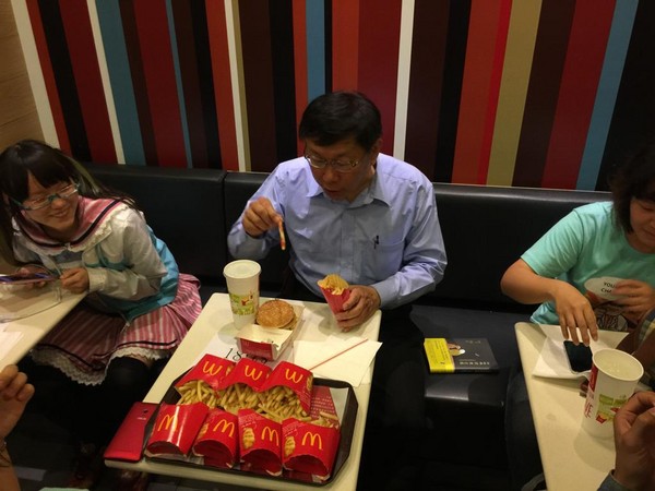 �����ܵ�����(d��ng)���ò������ϔ���8�ݴ���?xi��ng)l