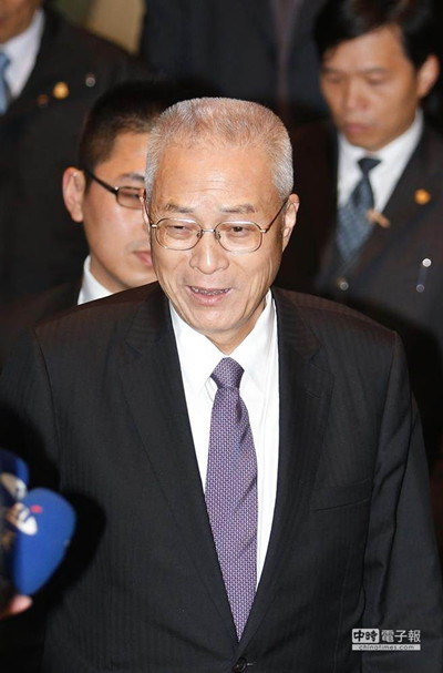 吳敦義與青壯派餐敘強(qiáng)調(diào)做好自己:不想當(dāng)王 吳敦義與青壯派餐敘強(qiáng)調(diào)做好自己:不想當(dāng)王